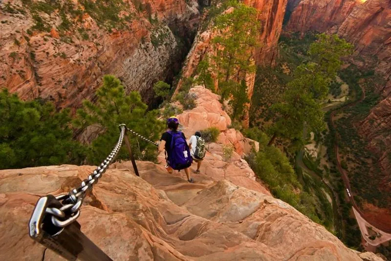 Angels Landing ở Zion cần phải đặt chỗ trước