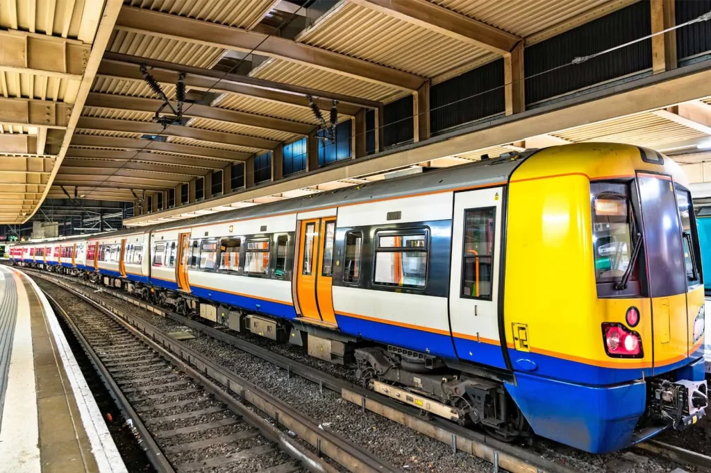 London Euston là ga cuối của Tuyến chính Bờ Tây